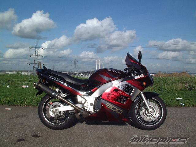 2002 SUZUKI RF 900 | Picture 12092 motorcycle photo