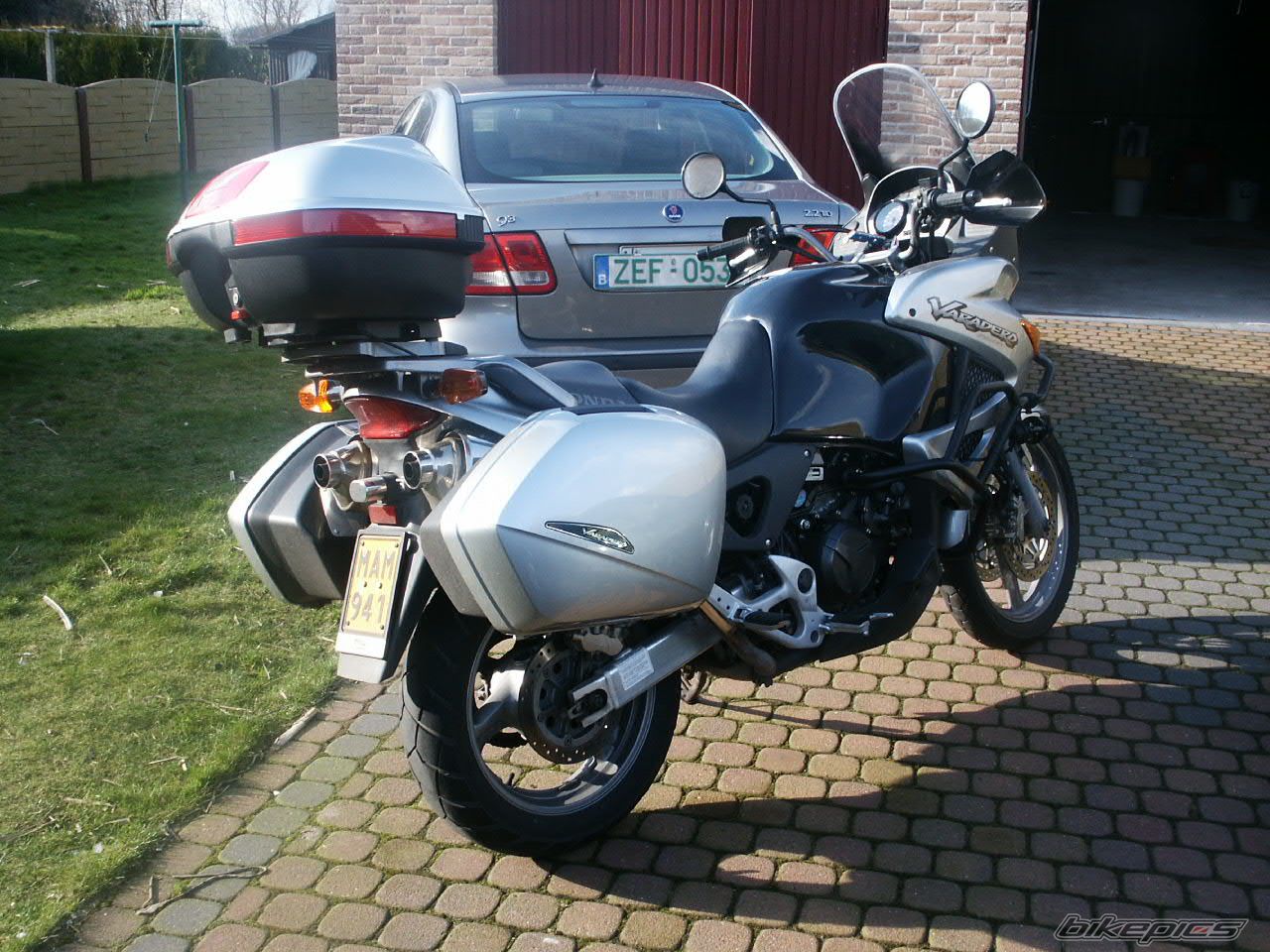 2004 HONDA XL 1000V VARADERO | Picture 1209478 motorcycle photo