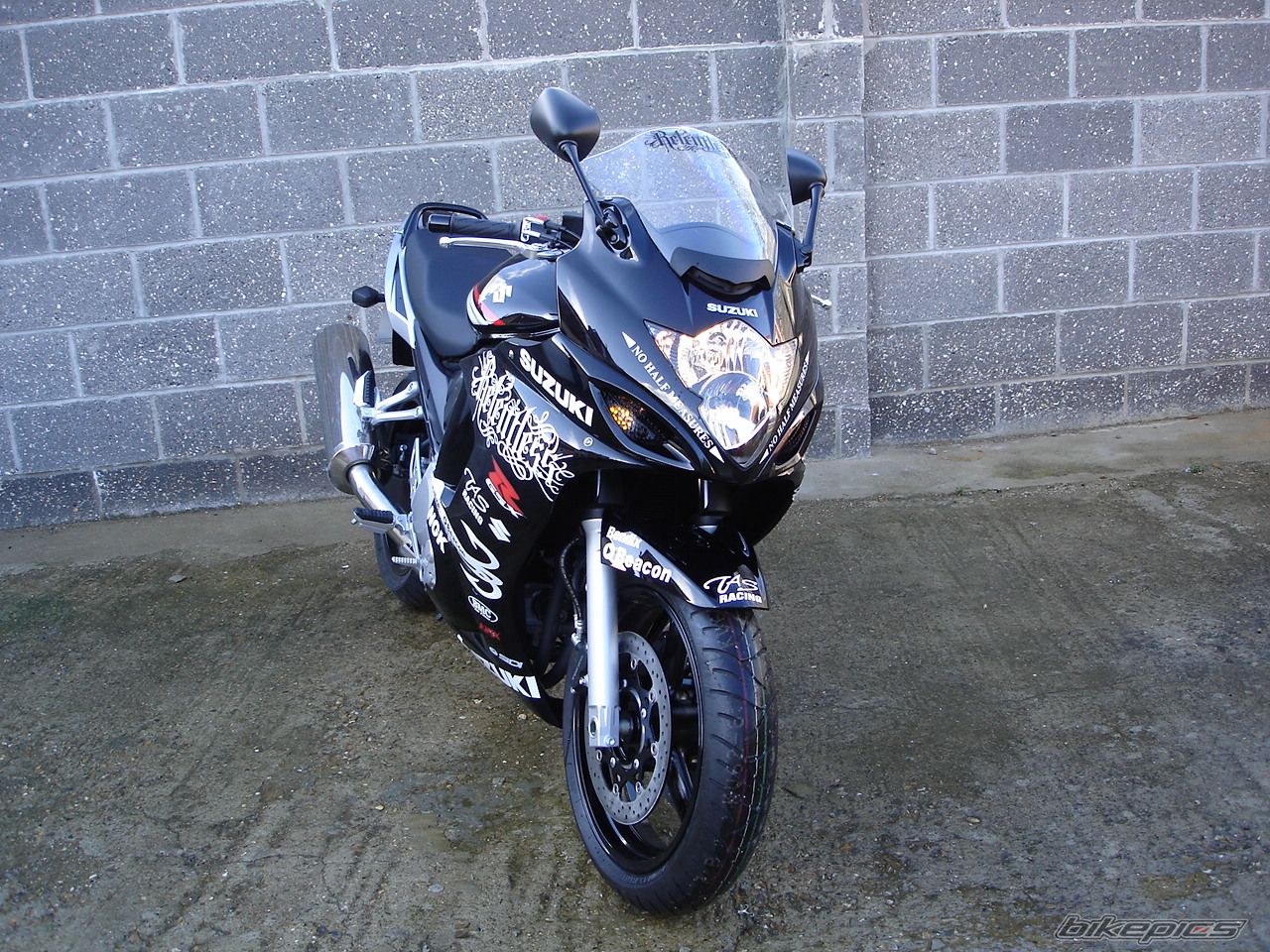 2008 SUZUKI BANDIT 650 | Picture 1210022 motorcycle photo