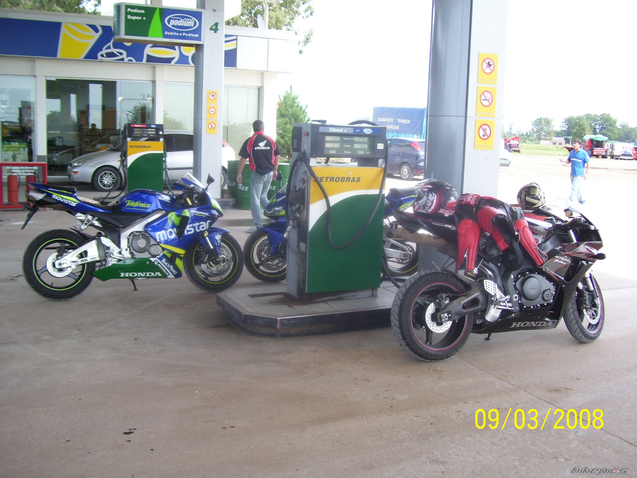 2006 HONDA CBR 600 RR | Picture 1210746 motorcycle photo