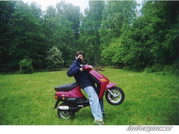 2001 PIAGGIO ZIP | Picture 12110 motorcycle photo