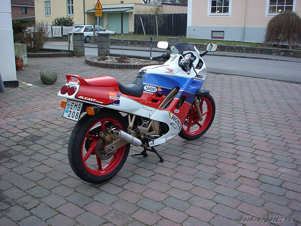 1991 HONDA NSR 125 | Picture 1213 motorcycle photo