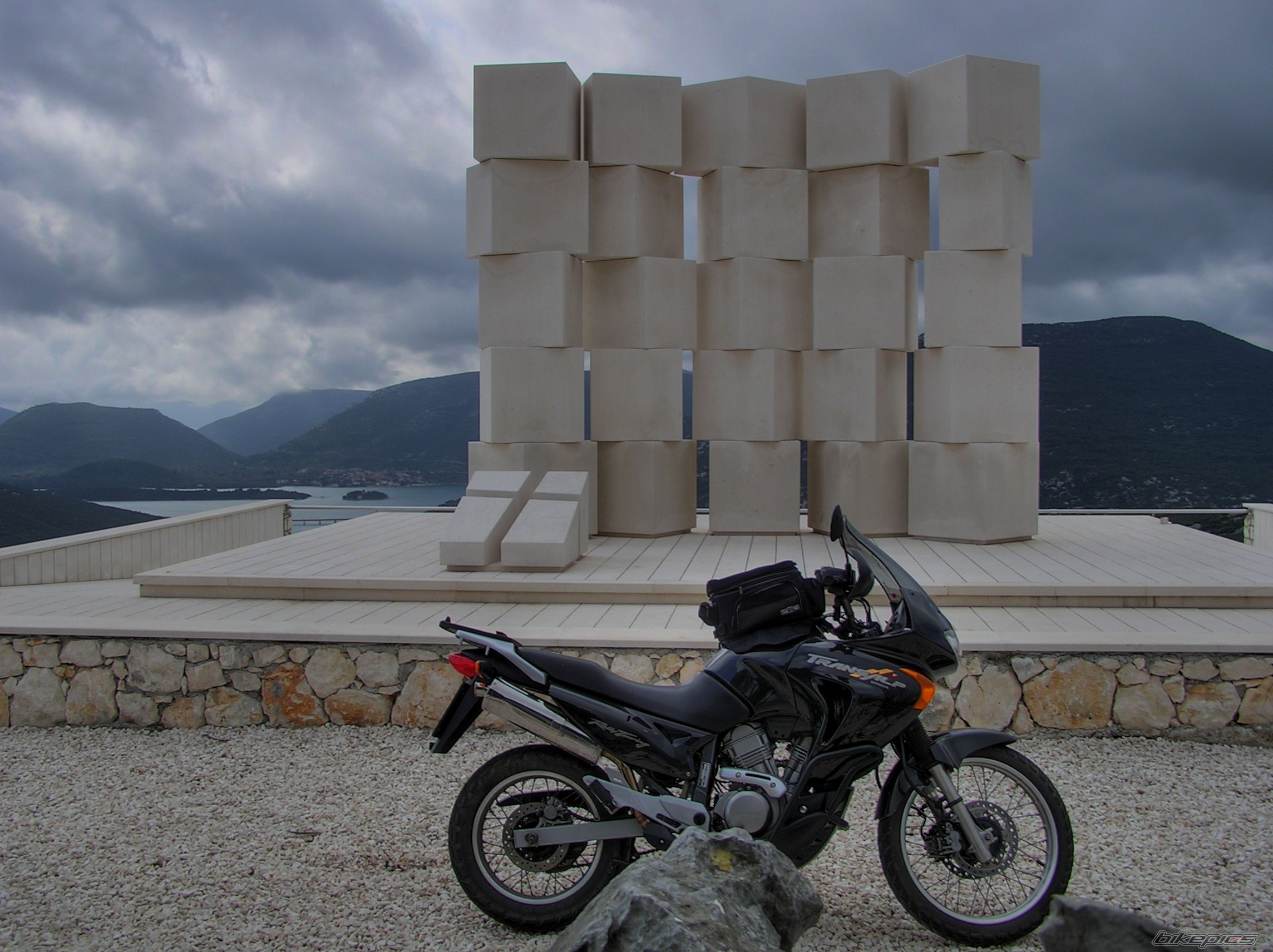 2000 HONDA XL 650V TRANSALP | Picture 1214127 motorcycle photo