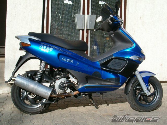 2002 GILERA RUNNER 200 VXR | Picture 1215257 motorcycle photo
