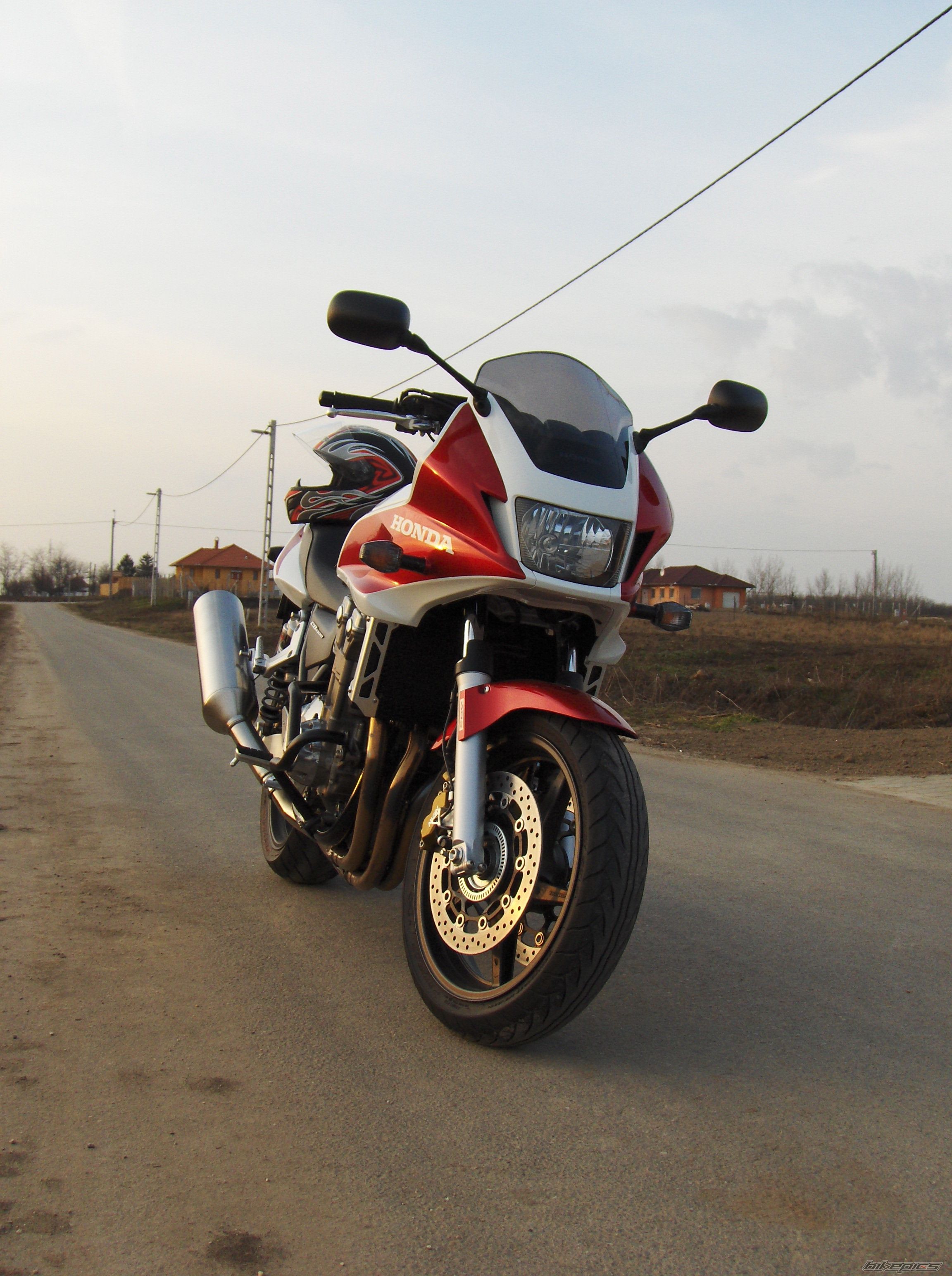 2006 HONDA CB1300 | Picture 1215435 motorcycle photo