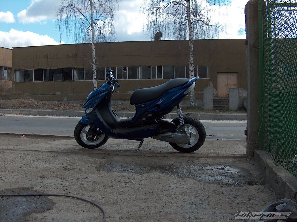1998 MALAGUTI FIREFOX 50 F15 | Picture 1215510 motorcycle photo