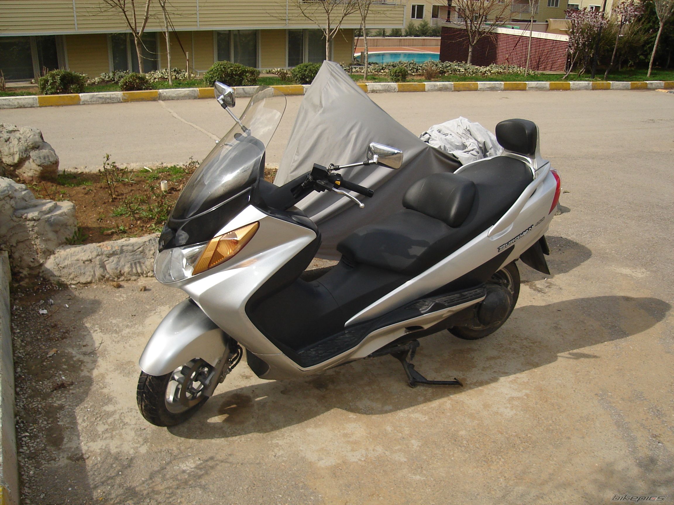 2004 SUZUKI BURGMAN 400 | Picture 1215748 motorcycle photo