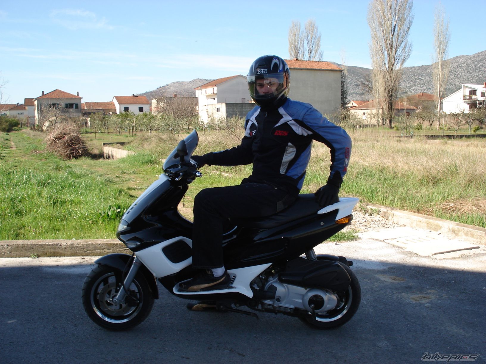 2008 GILERA RUNNER 200 VXR | Picture 1215977 motorcycle photo