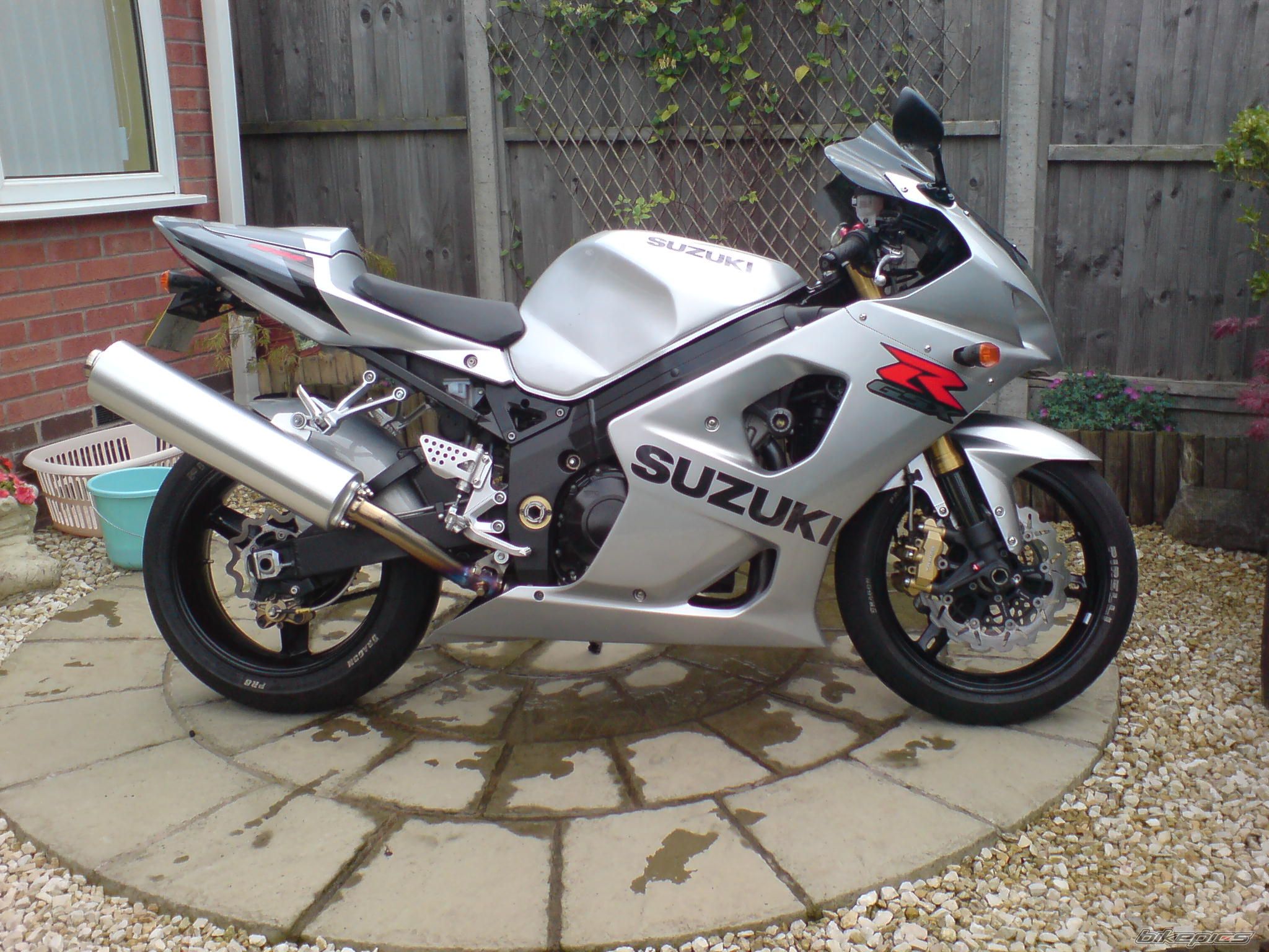 2004 SUZUKI GSX R 1000 | Picture 1216058 motorcycle photo