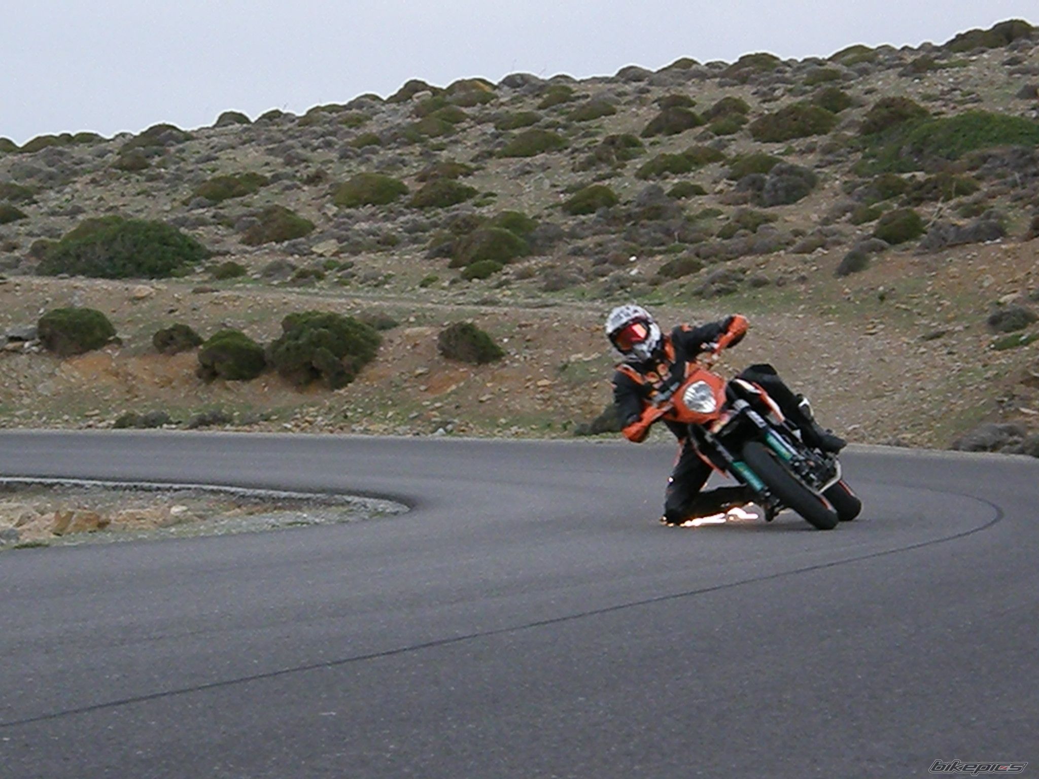 2007 KTM 950 SUPERMOTO | Picture 1216143 motorcycle photo