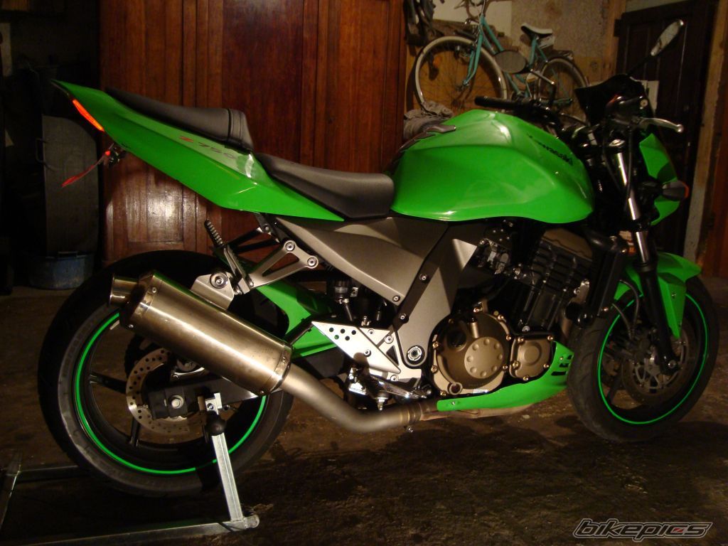 2004 KAWASAKI Z 750 | Picture 1216671 motorcycle photo