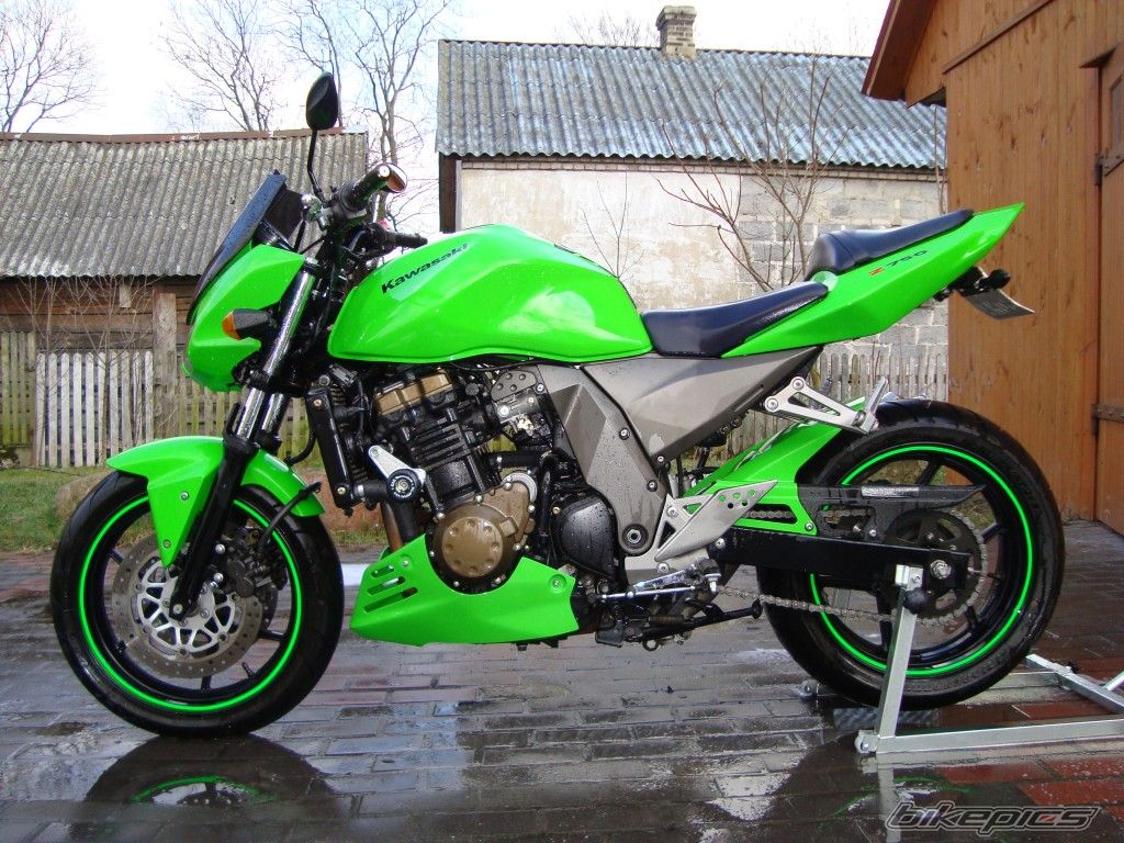 2004 KAWASAKI Z 750 | Picture 1216679 motorcycle photo