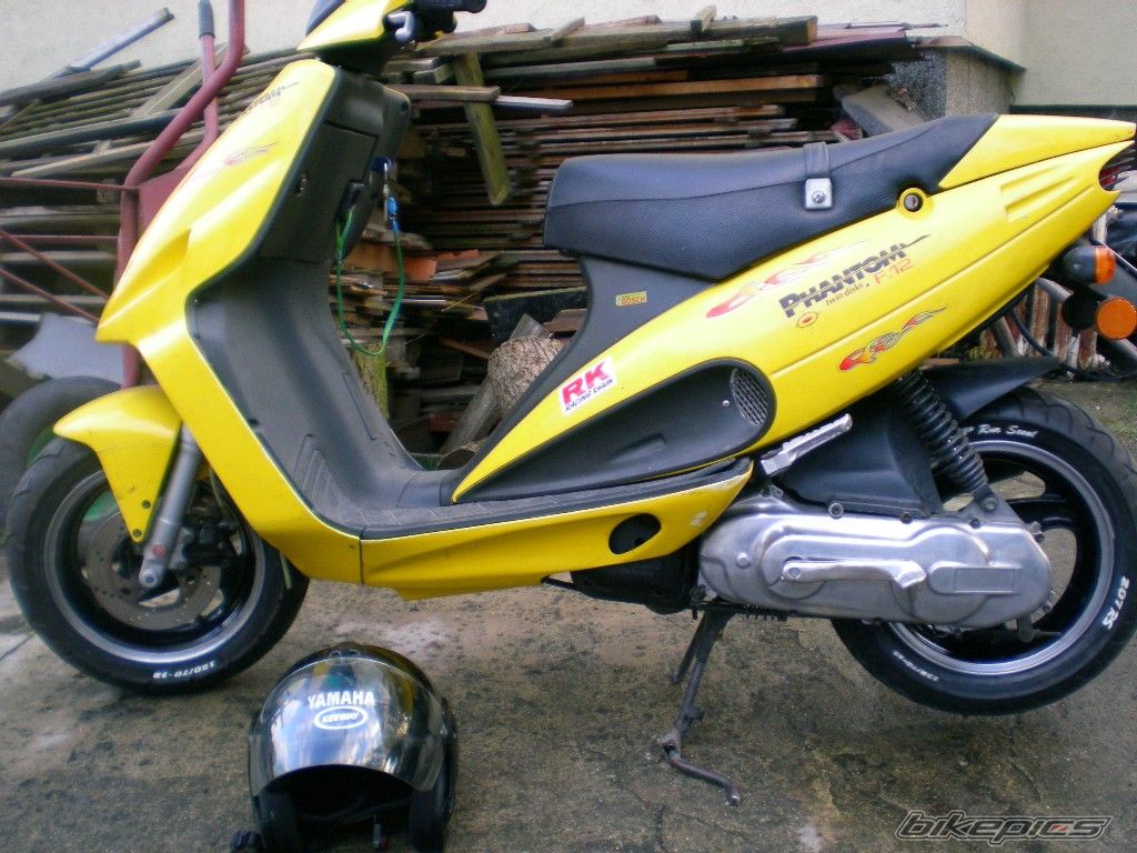 2000 MALAGUTI PHANTOM 50 F12 | Picture 1216901 motorcycle photo