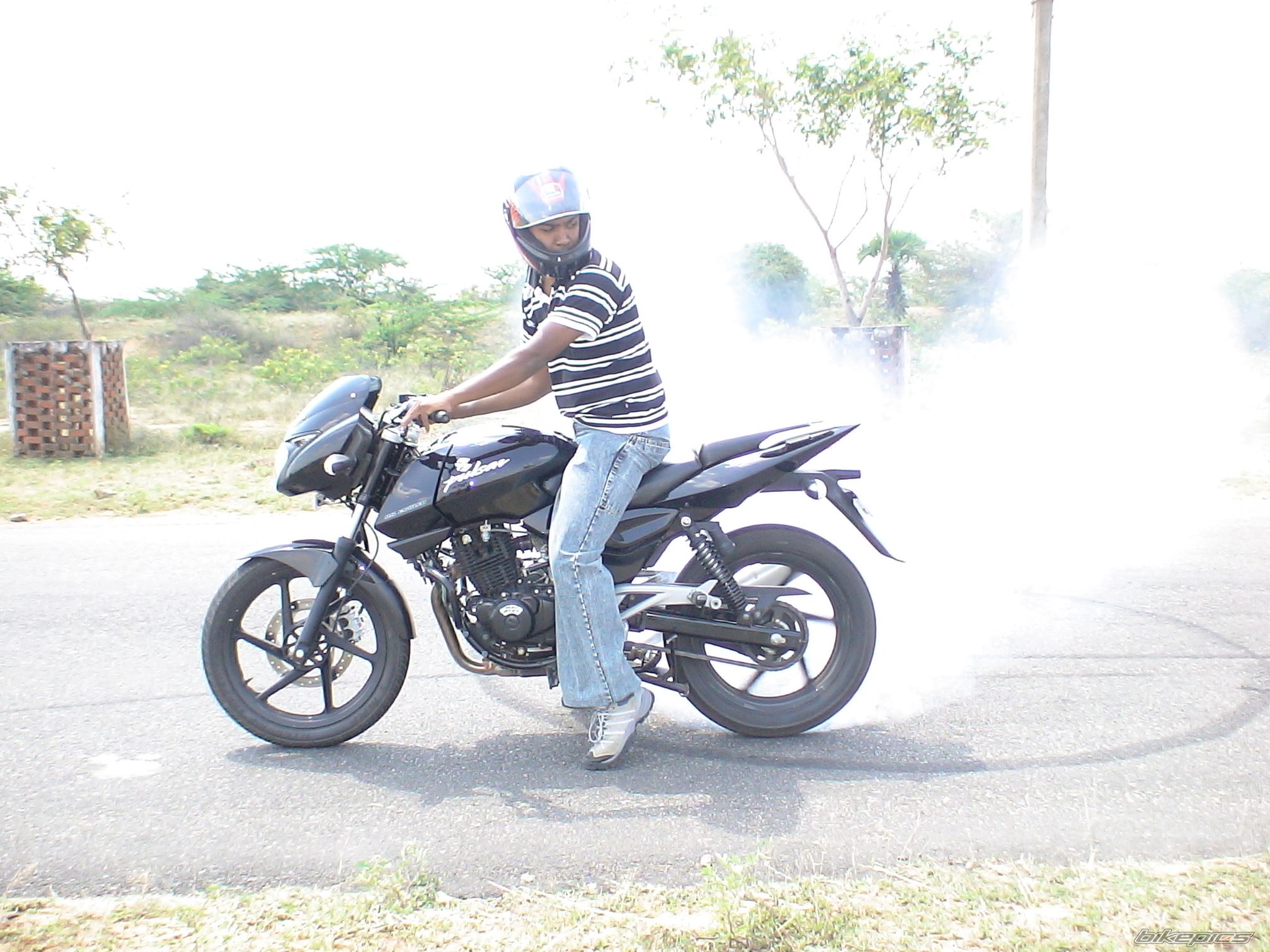 2007 BAJAJ PULSAR 180 | Picture 1217633 motorcycle photo