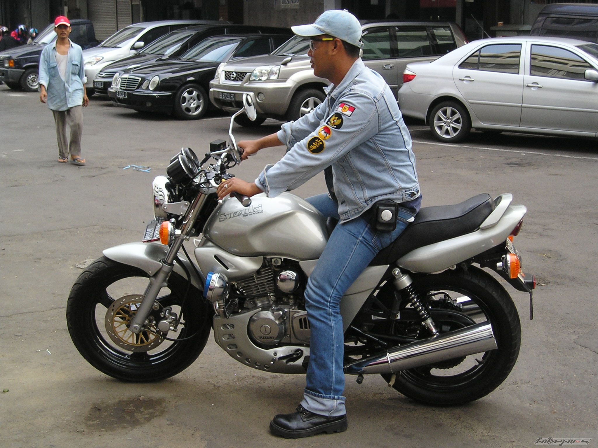 2005 SUZUKI GS 250 | Picture 1219492 motorcycle photo