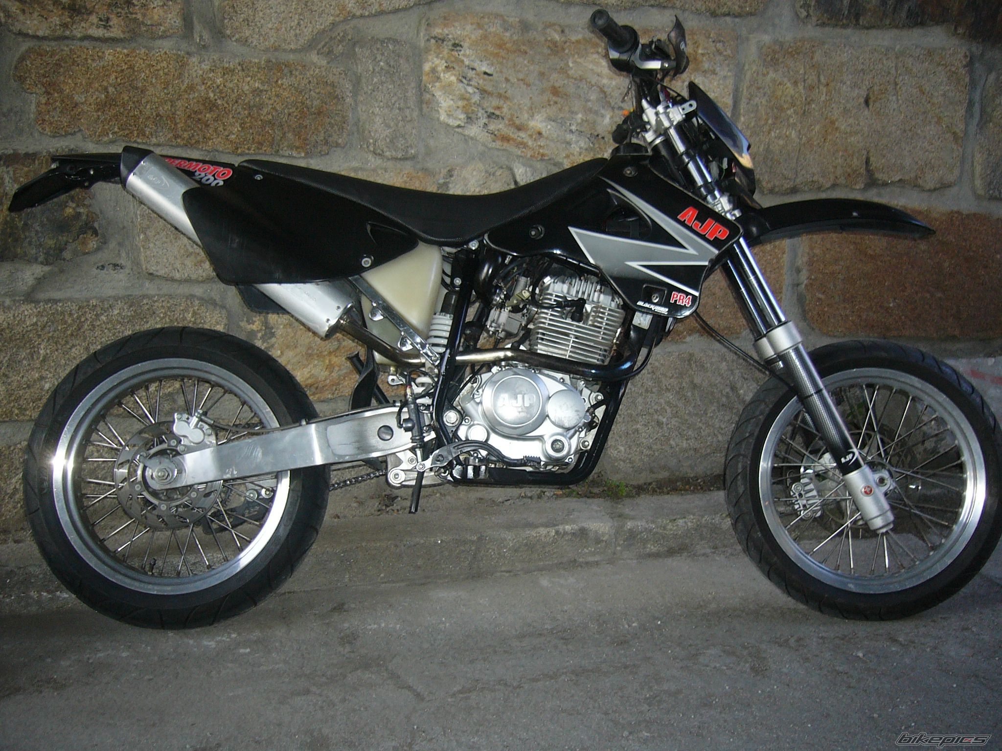 2006 AJP PR4 200 | Picture 1219572 motorcycle photo