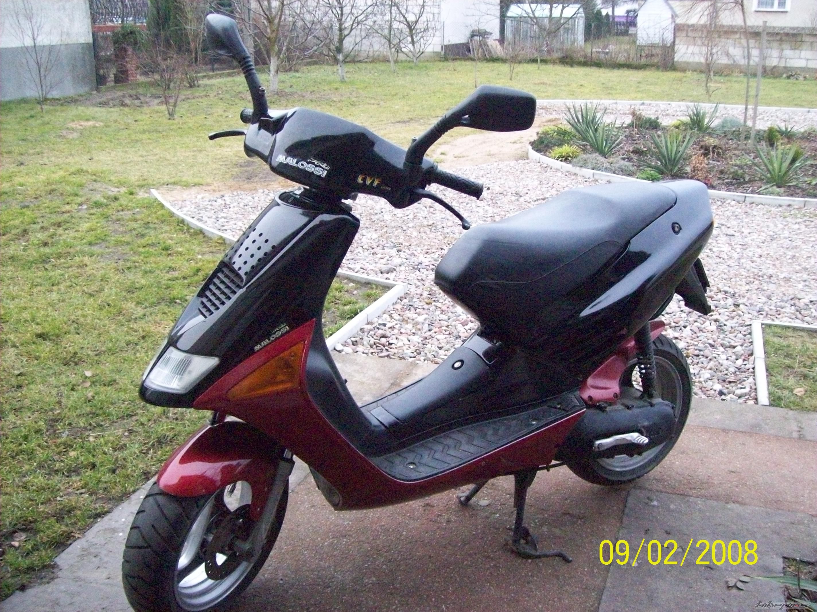 1995 APRILIA SR 50 | Picture 1220110 motorcycle photo