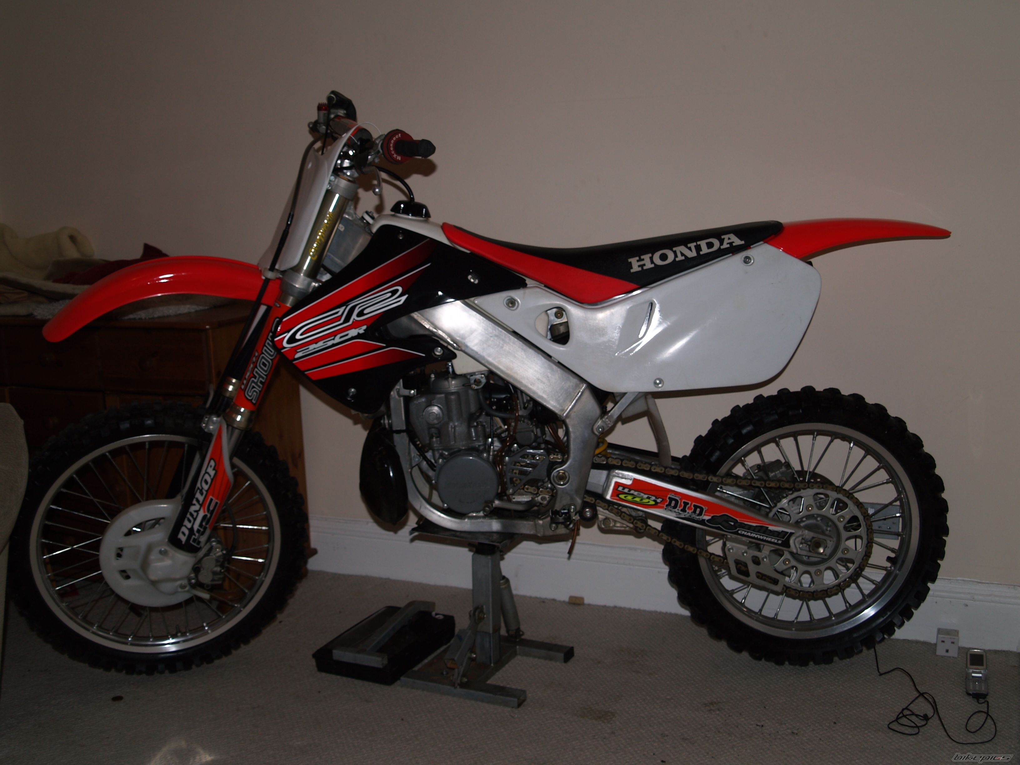 1999 HONDA CR 250 | Picture 1221250 motorcycle photo