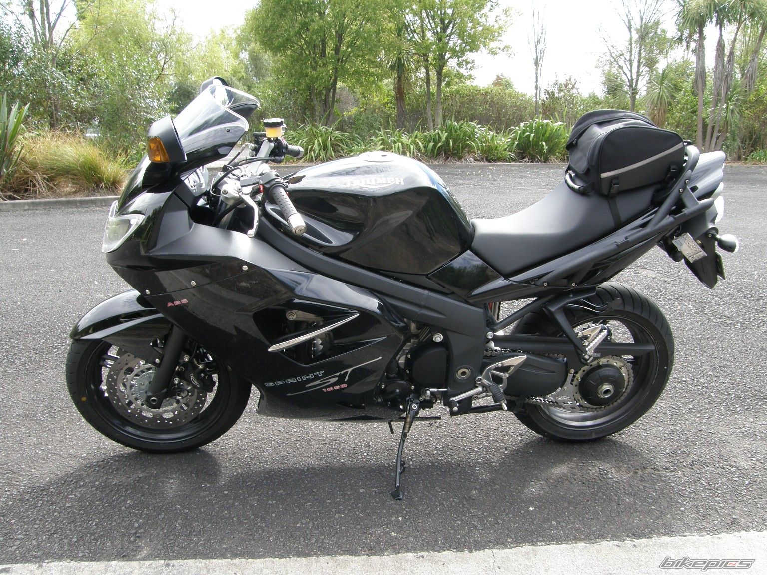 2008 TRIUMPH SPRINT ST | Picture 1223723 motorcycle photo