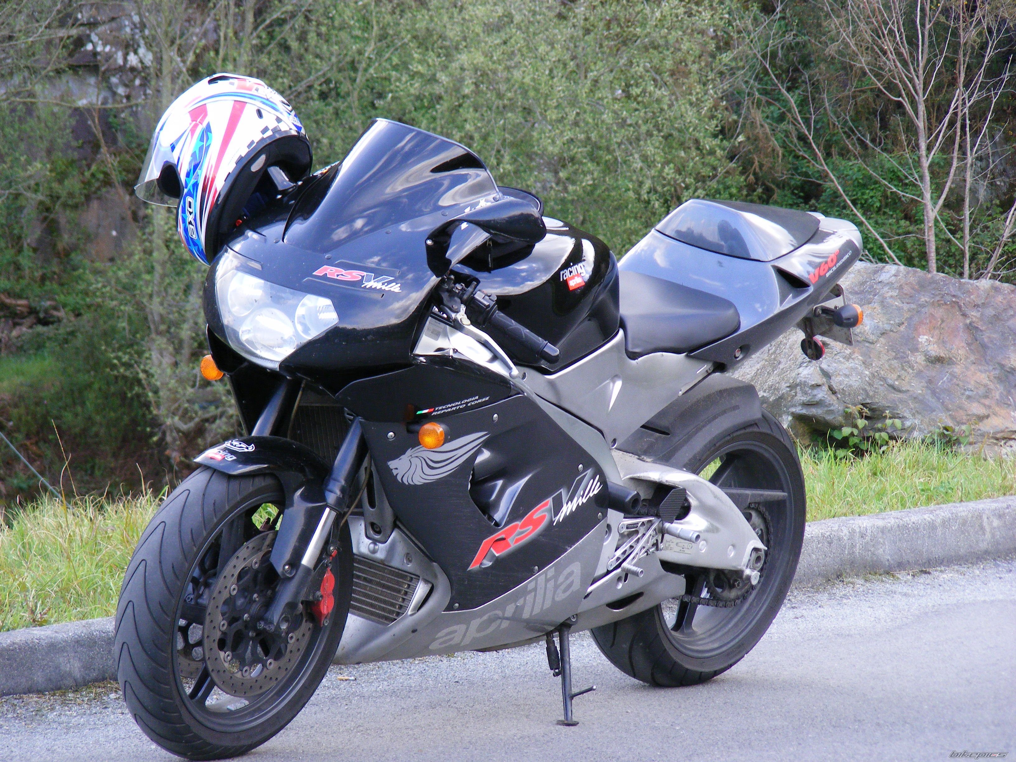 1999 APRILIA RSV 1000 MILLE | Picture 1223965 motorcycle photo