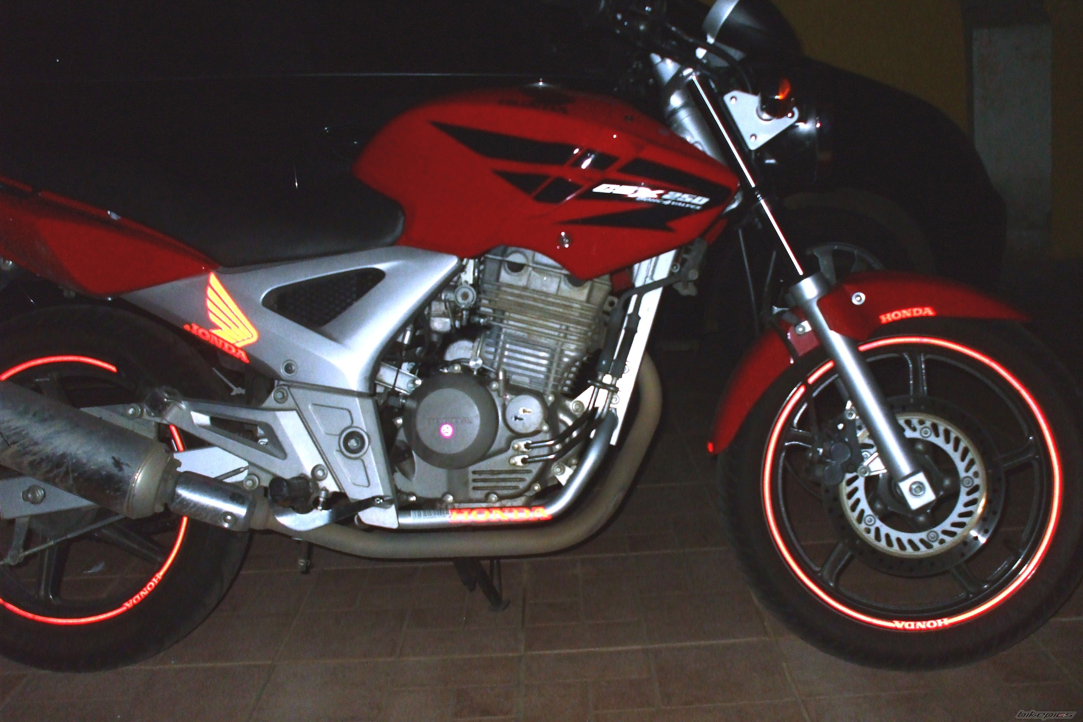 2007 HONDA CBX 250 | Picture 1224871 motorcycle photo