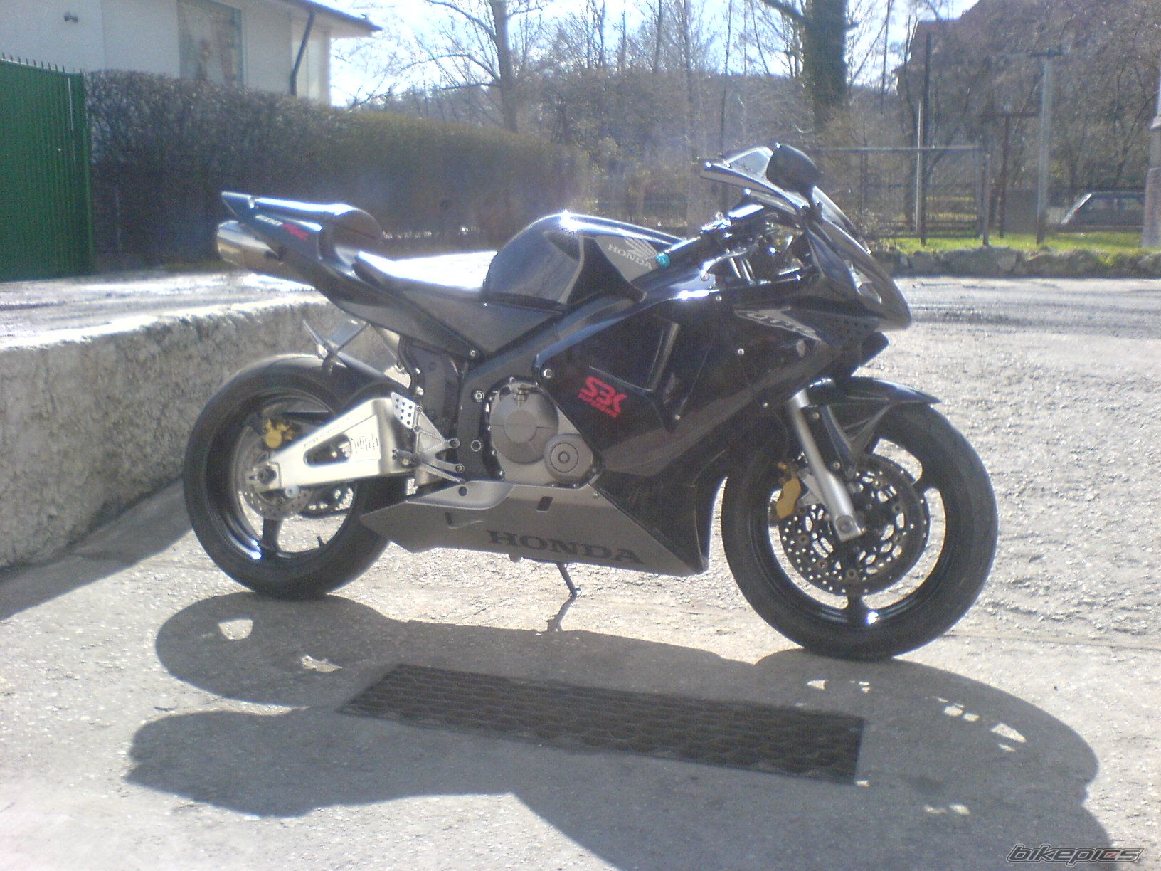 2004 HONDA CBR 600 RR | Picture 1225284 motorcycle photo