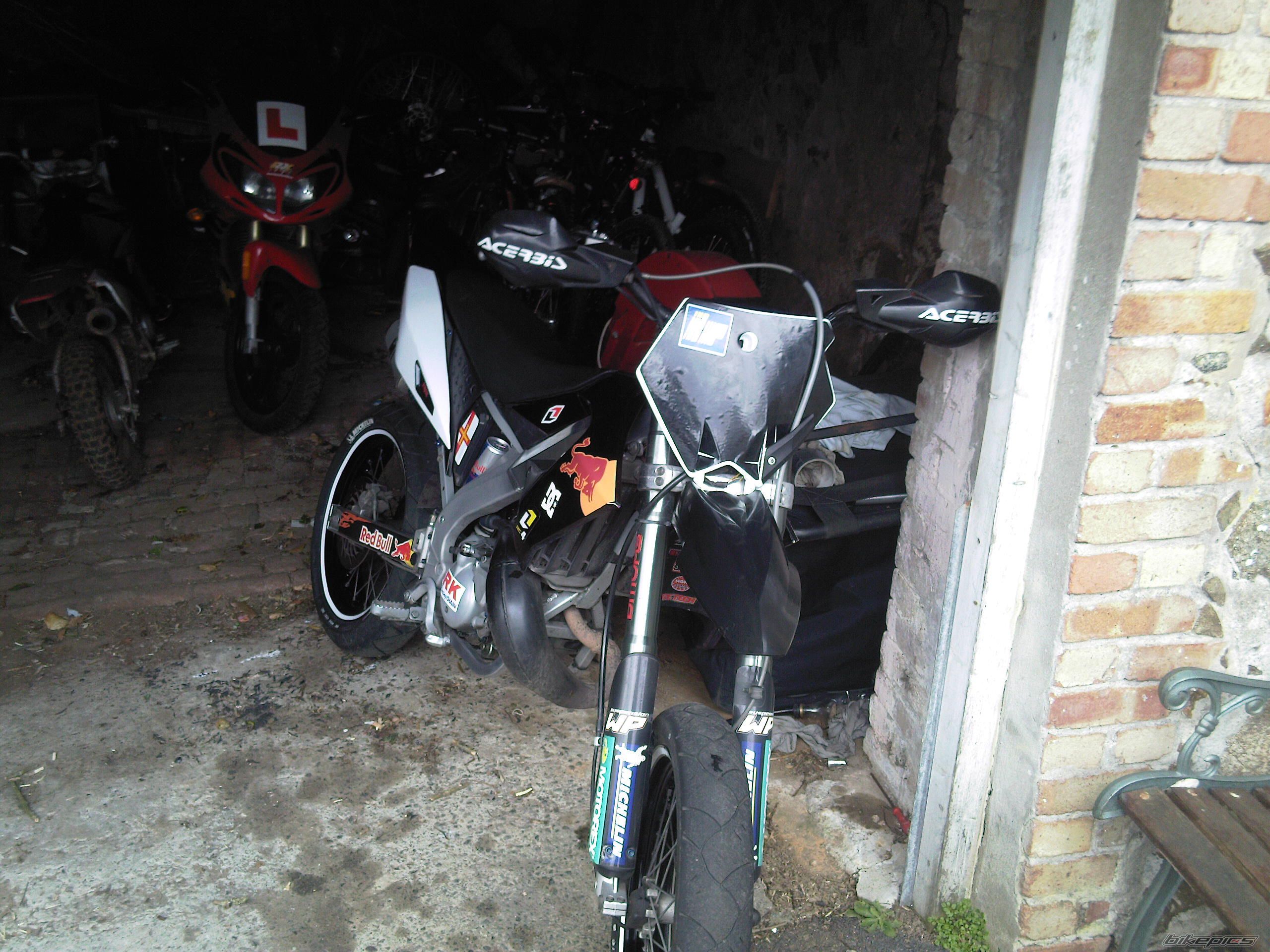 2008 DERBI SENDA DRD PRO SM 50 | Picture 1225357 motorcycle photo