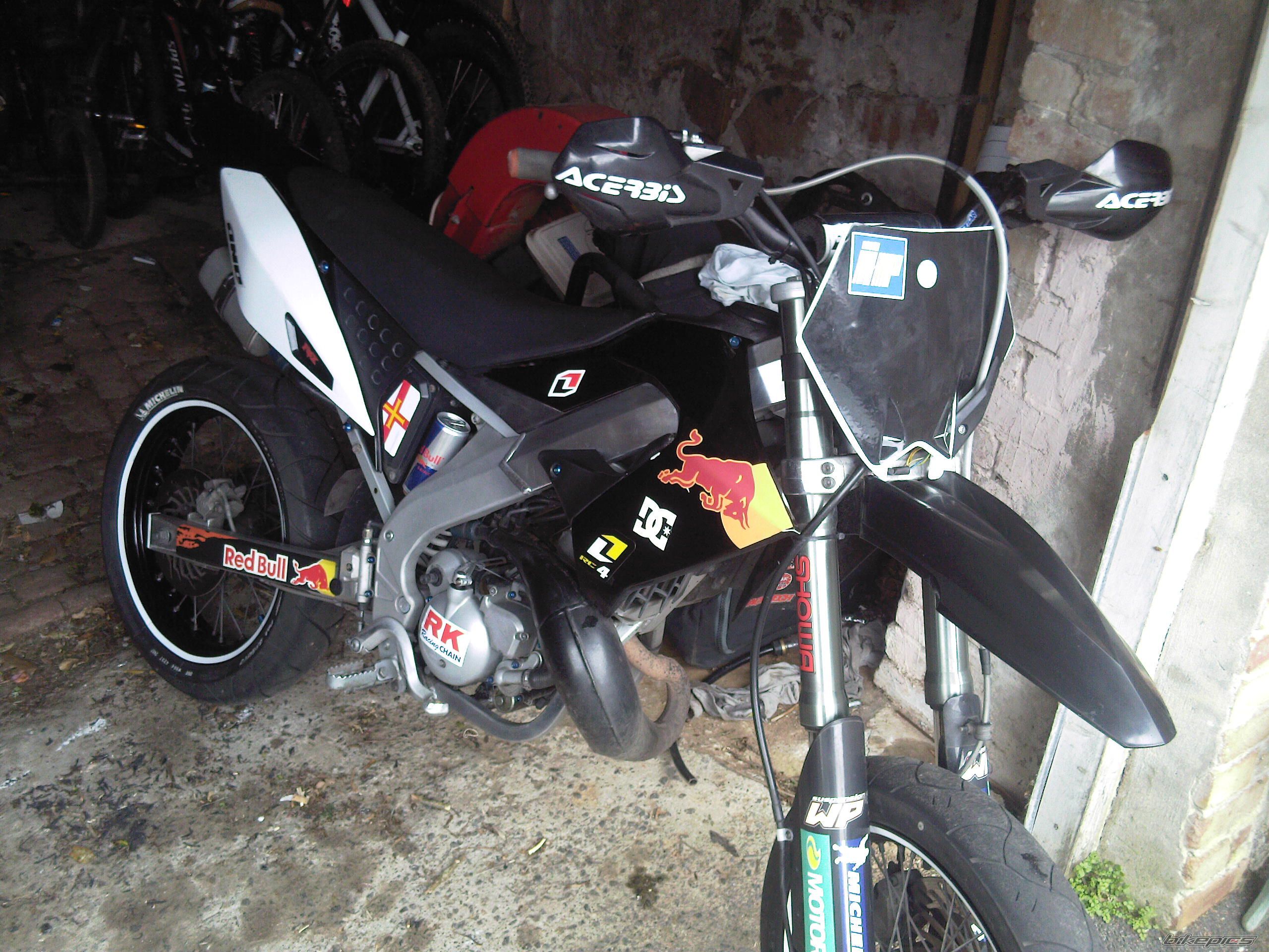 2008 DERBI SENDA DRD PRO SM 50 | Picture 1225359 motorcycle photo