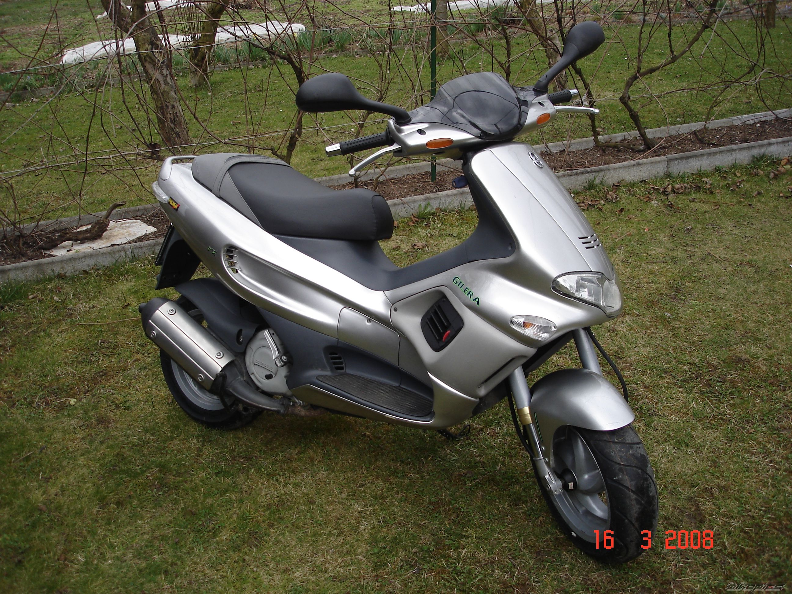 1998 GILERA RUNNER 125 FX | Picture 1226720 motorcycle photo
