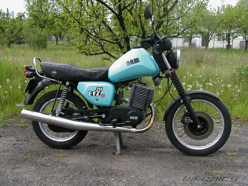 1990 MZ ETZ 251 | Picture 1226926 motorcycle photo