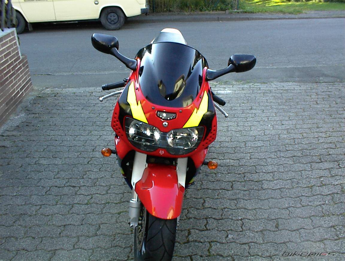 1996 HONDA CBR 900 | Picture 122709 motorcycle photo