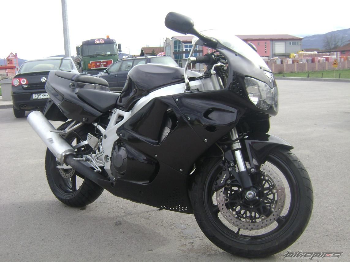 1996 HONDA CBR 900 | Picture 1228089 motorcycle photo