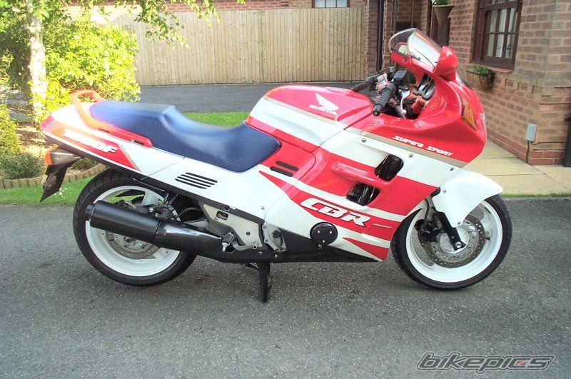 1991 HONDA CBR 1000 F | Picture 1228340 motorcycle photo