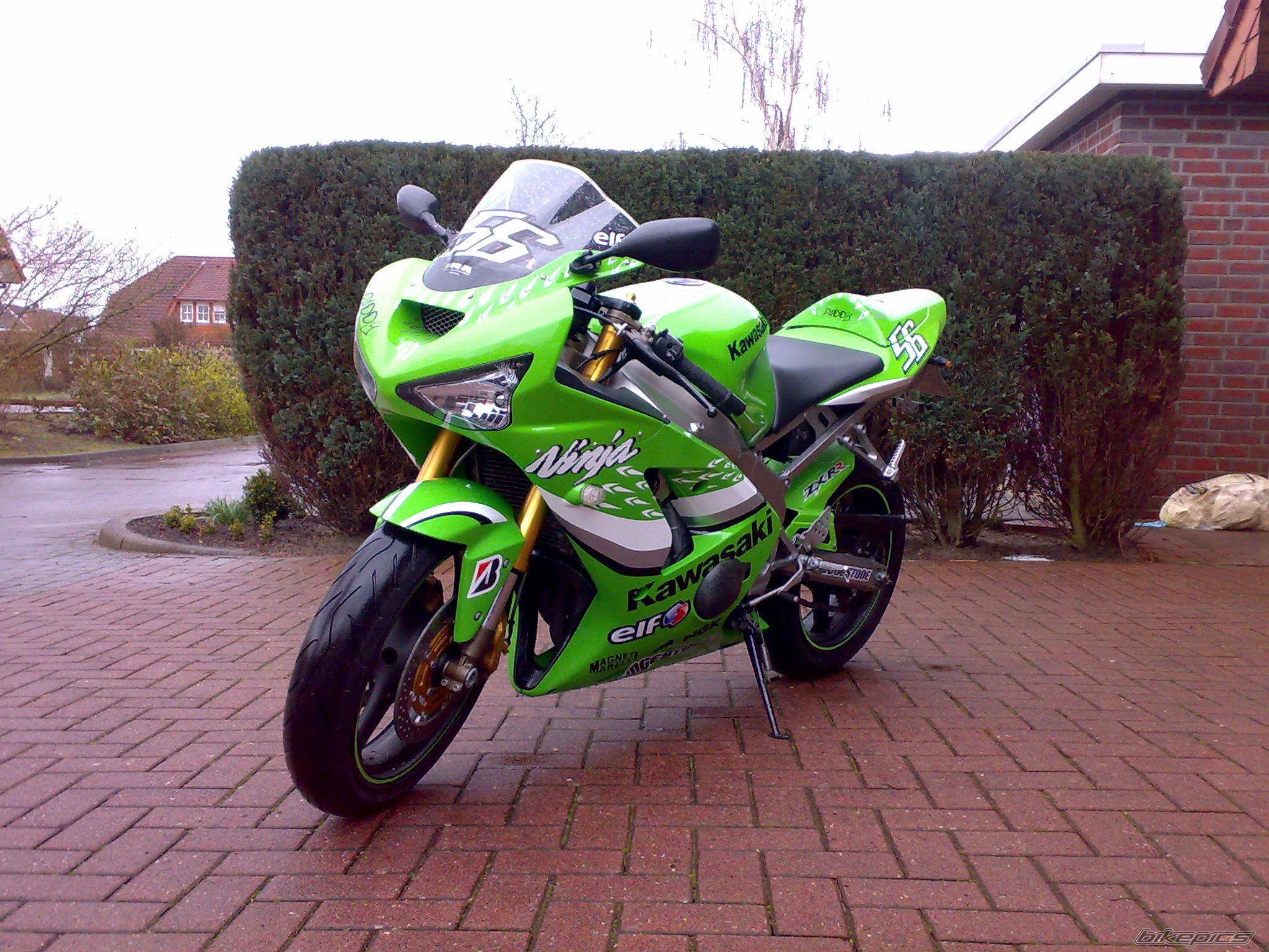 2004 YAMAHA YZF R1 | Picture 1229710 motorcycle photo
