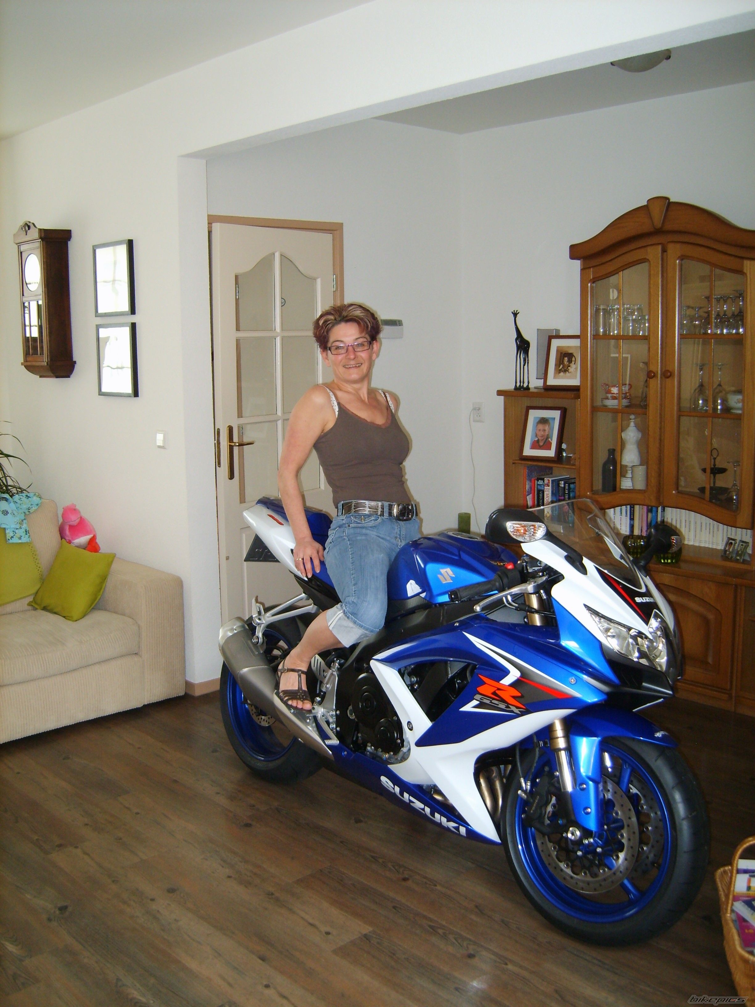 2008 SUZUKI GSX R 600 | Picture 1230160 motorcycle photo