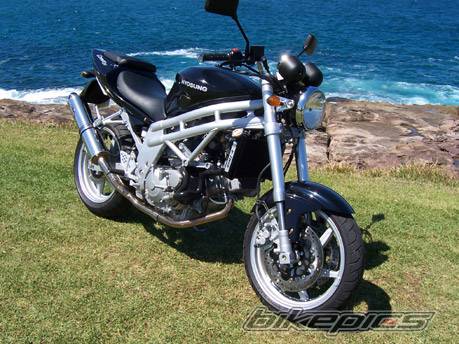 2004 HYOSUNG GT 650 COMET | Picture 123054 motorcycle photo
