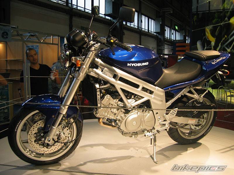 2004 HYOSUNG GT 650 COMET | Picture 123069 motorcycle photo
