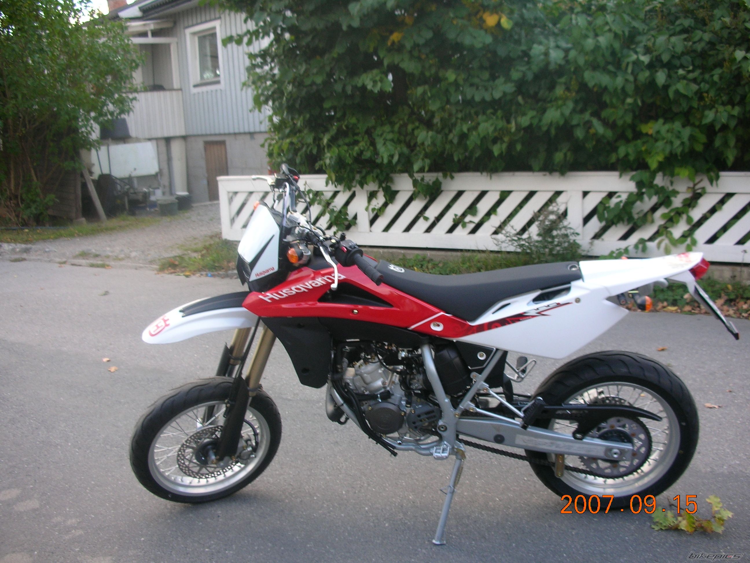 2007 HUSQVARNA SM 125 S | Picture 1231509 motorcycle photo