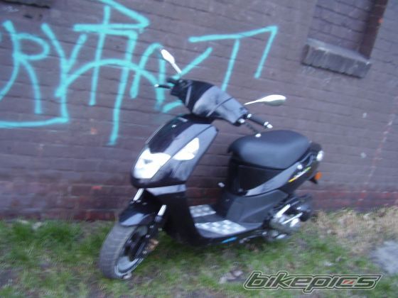 2004 DAELIM TAPO 50 | Picture 1233708 motorcycle photo