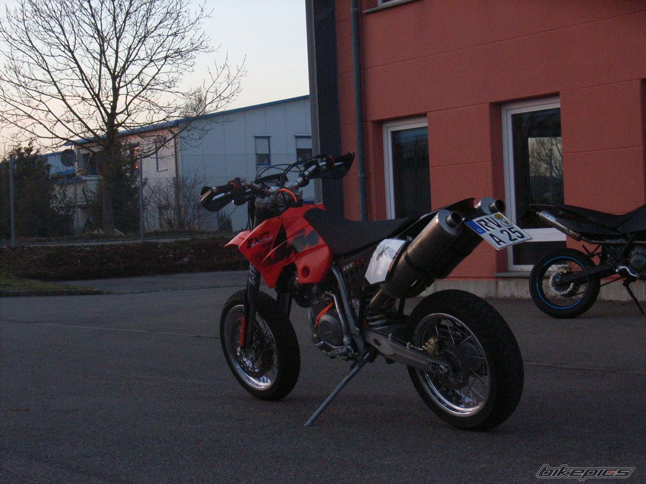2004 KTM 660 SMC | Picture 1234518 motorcycle photo