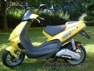 1999 APRILIA SR 50 | Picture 1235633 motorcycle photo