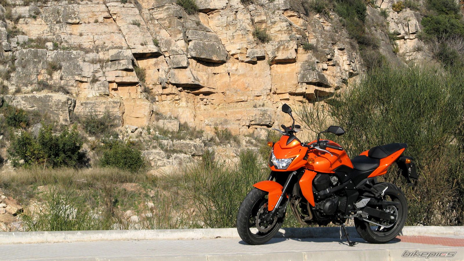 2008 KAWASAKI Z 750 | Picture 1235933 motorcycle photo