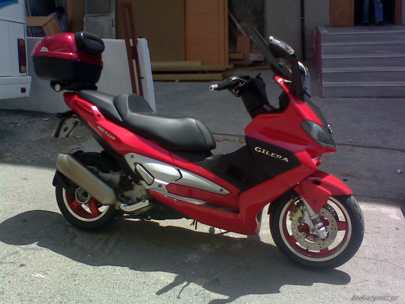 2005 GILERA NEXUS 500 | Picture 1236317 motorcycle photo