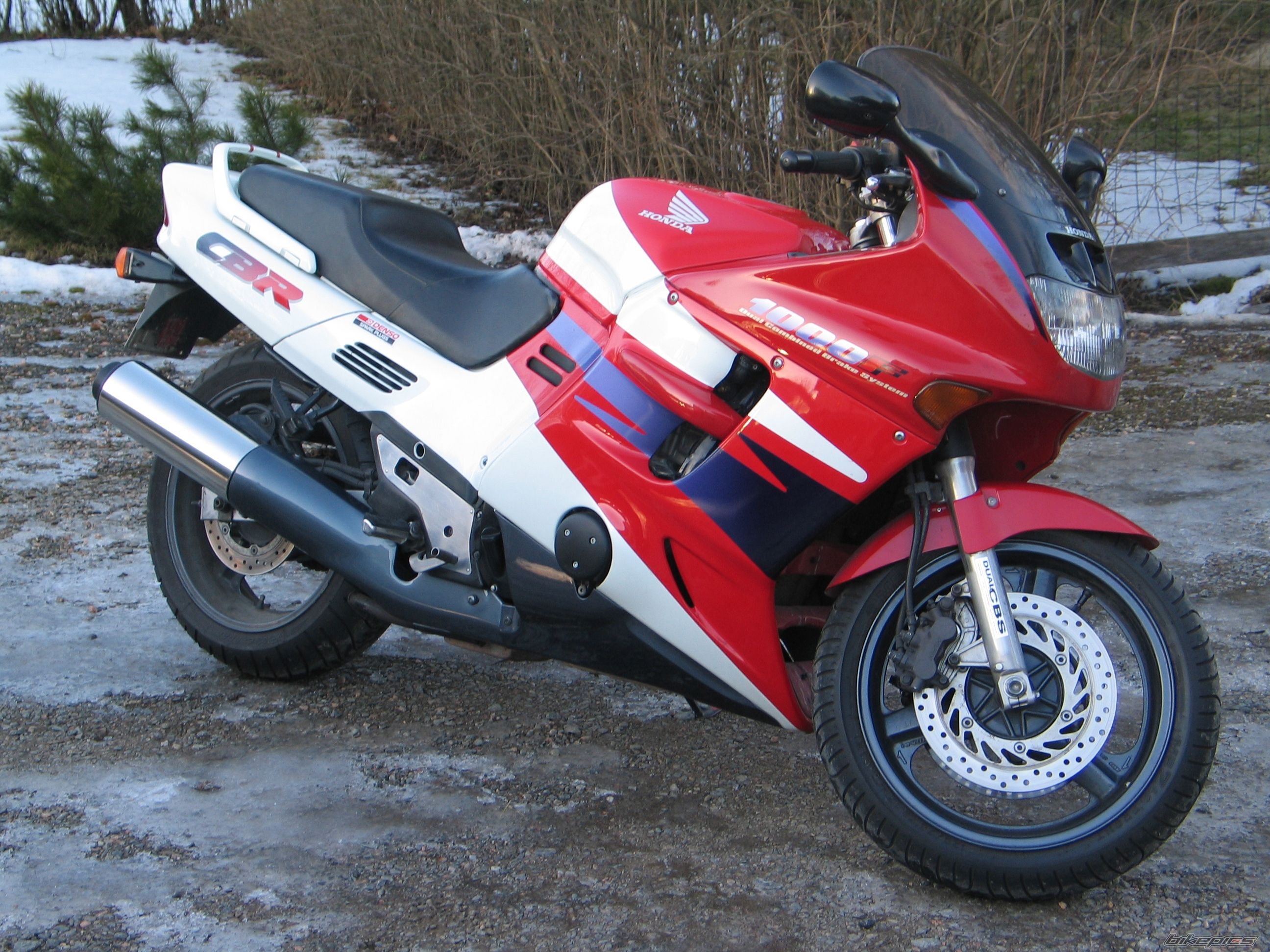 1995 HONDA CBR 1000 F | Picture 1236319 motorcycle photo