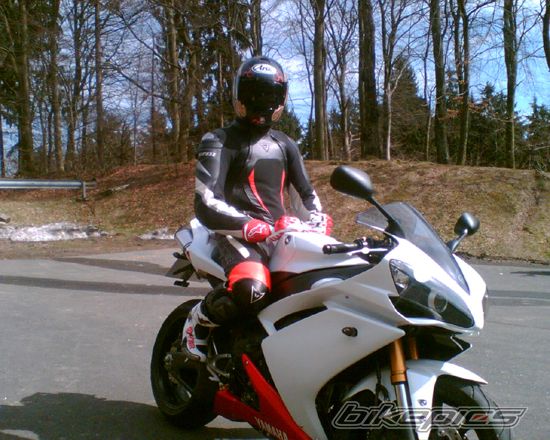 2007 YAMAHA YZF R1 | Picture 1238008 motorcycle photo