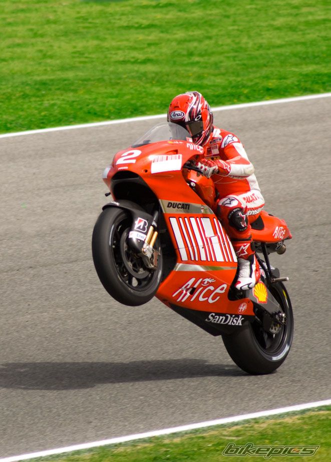 2008 DUCATI UNKNOWEN | Picture 1238162 motorcycle photo