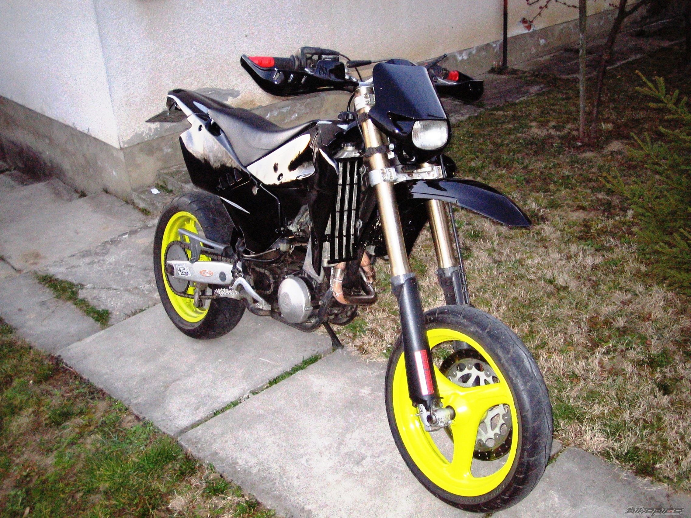 2001 HUSQVARNA TE 400 | Picture 1238203 motorcycle photo