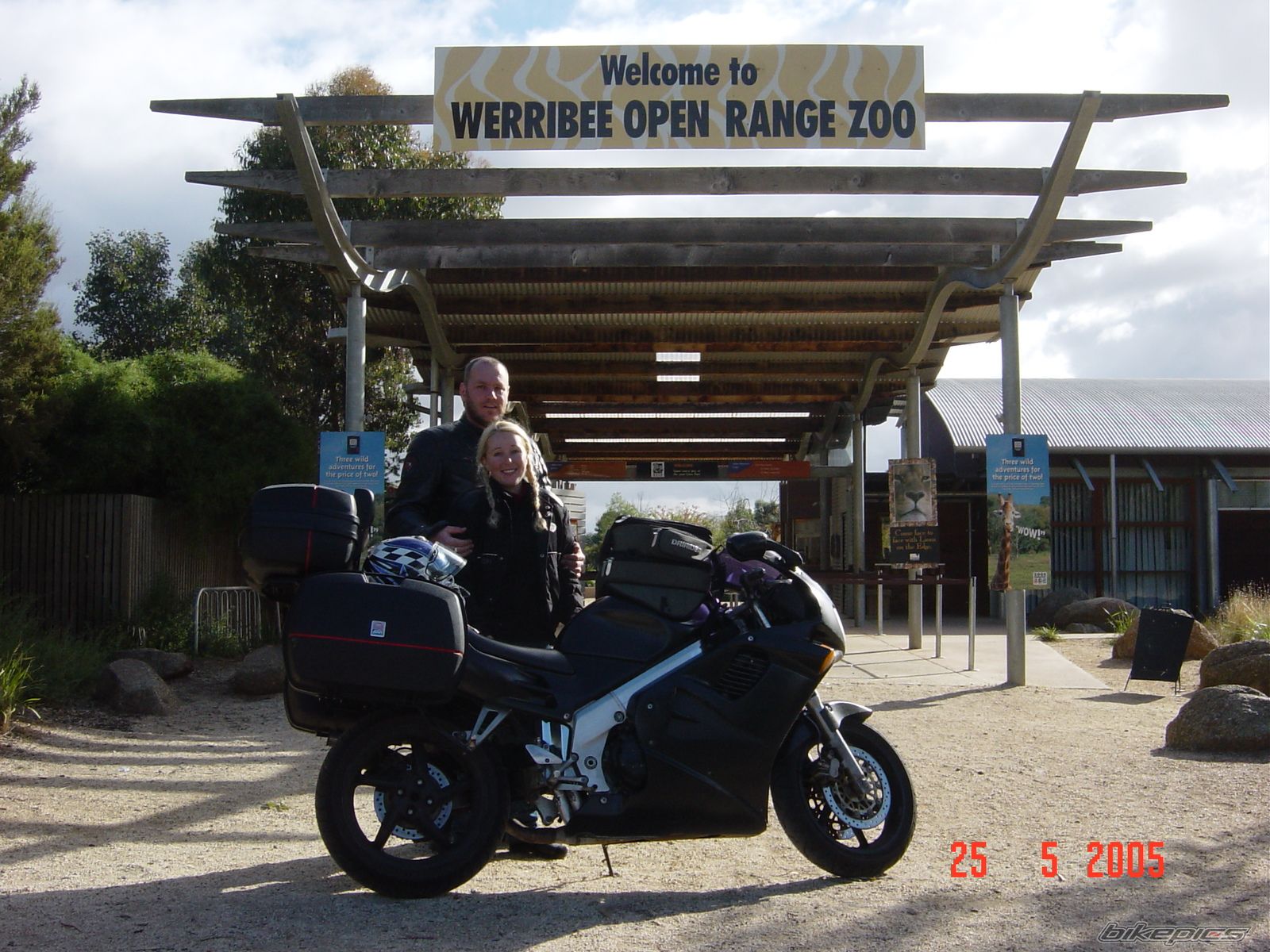 1995 HONDA VFR 750 | Picture 1238460 motorcycle photo