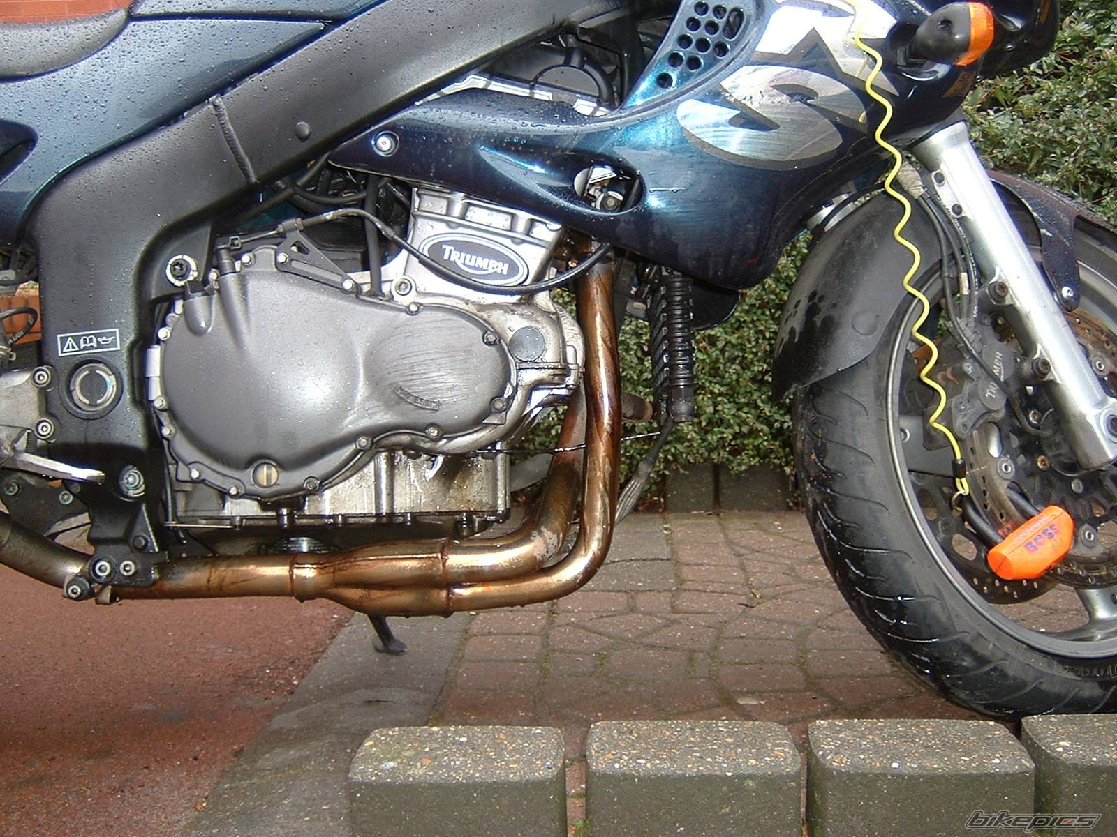 2000 TRIUMPH SPRINT RS | Picture 123992 motorcycle photo