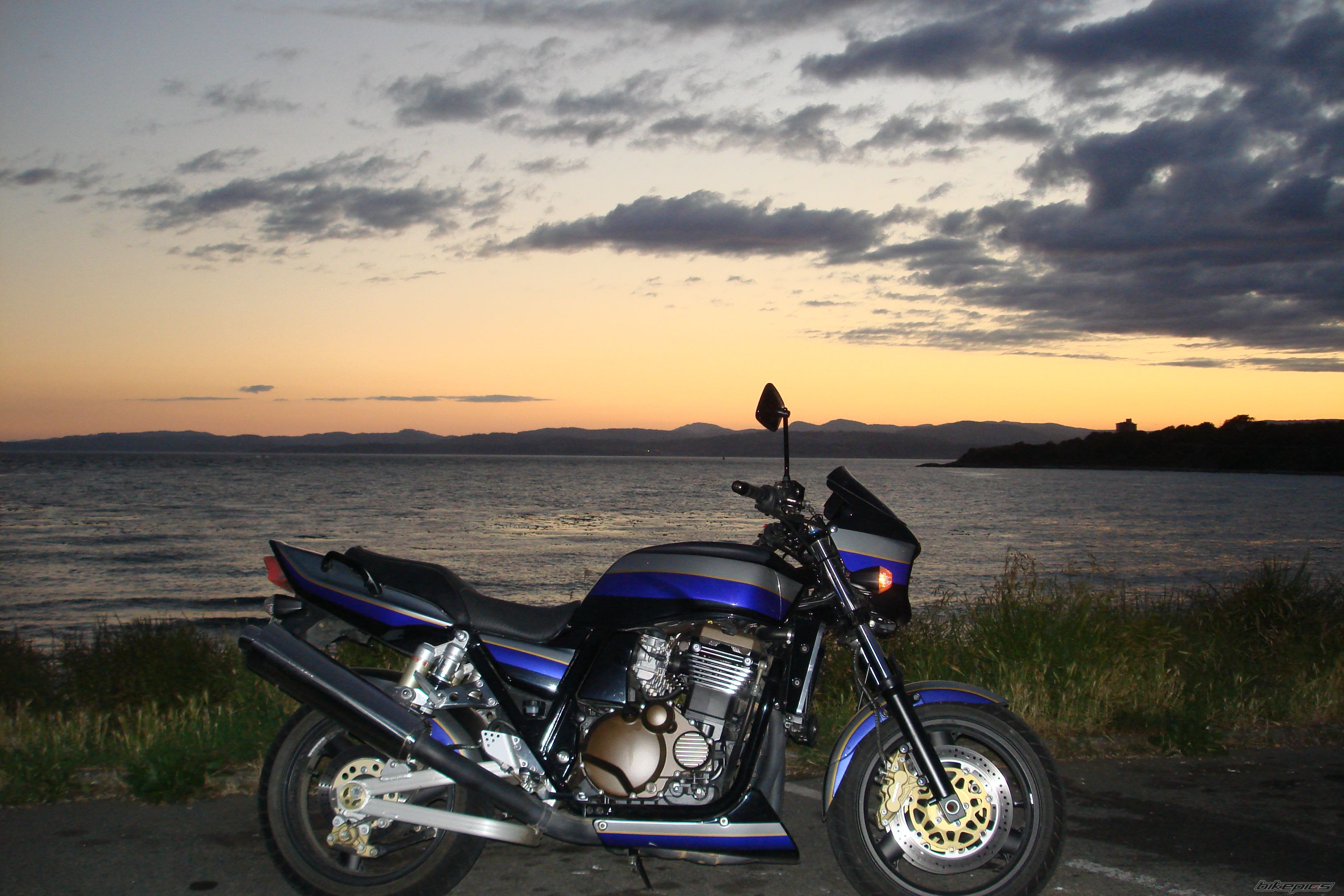 2001 KAWASAKI ZRX 1200R | Picture 1240715 motorcycle photo